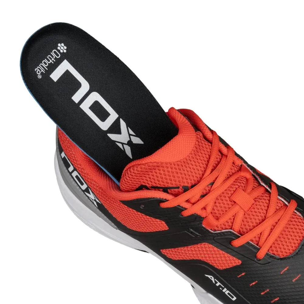 TENIS NOX AT10 PRO NEGRO/ROJO